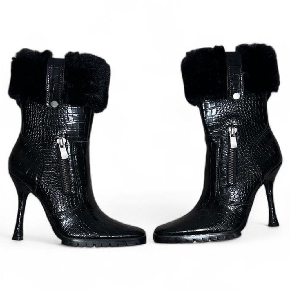 NWOB Current Mood Size 9 Black Croc-Embossed Heeled Boots With Square Toe